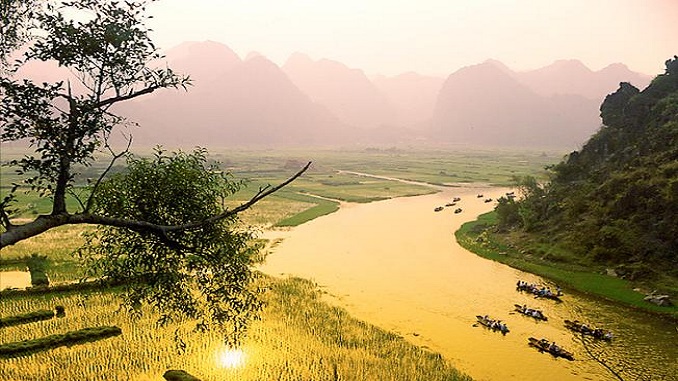 bai-tho-canh-huong-son-ba-huyen-thanh-quan