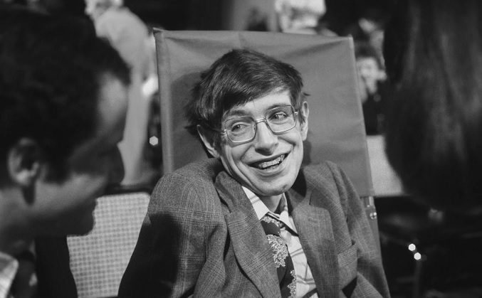 stephen-hawking-khi-nghi-luc-chien-thang-so-phan